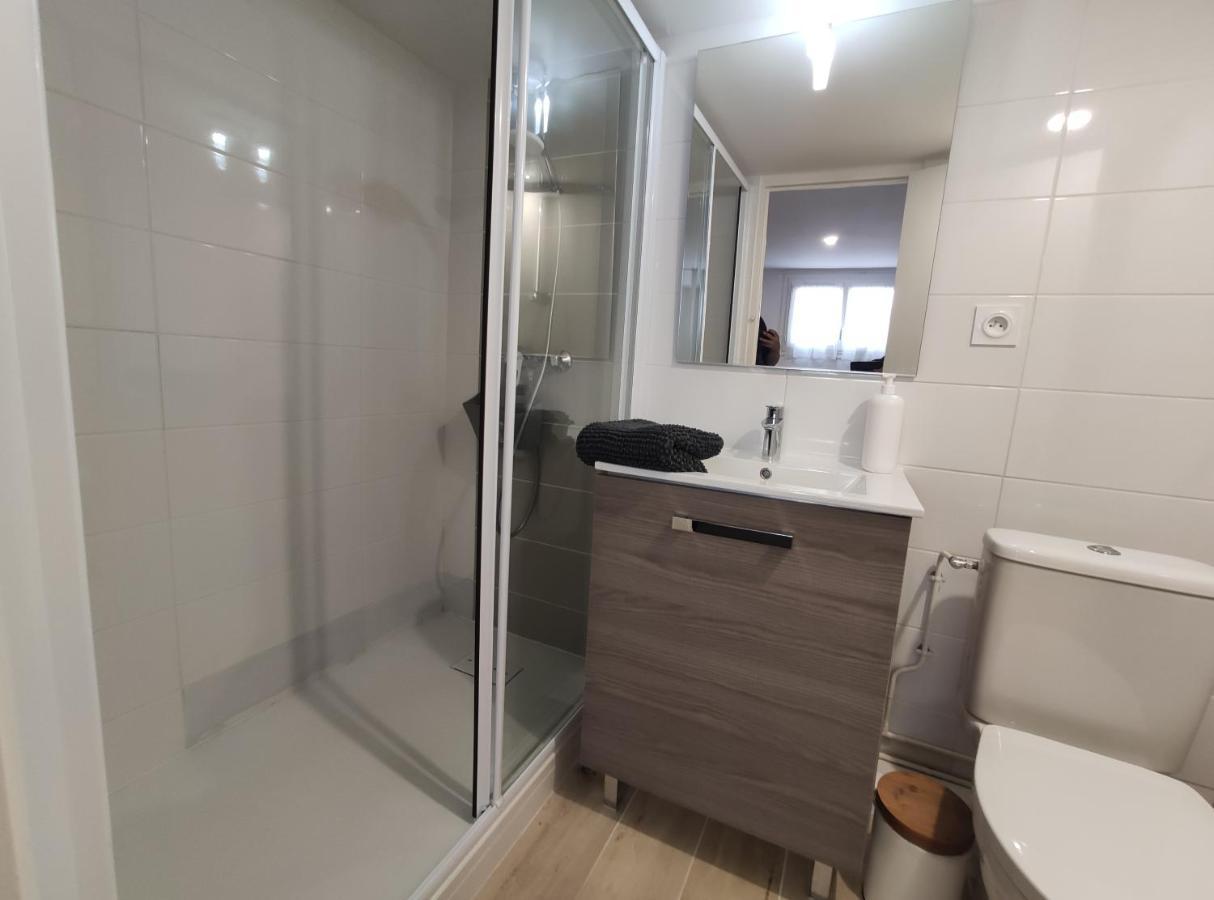 Charmant T2 proche plage avec terrasse privative Royan Extérieur photo