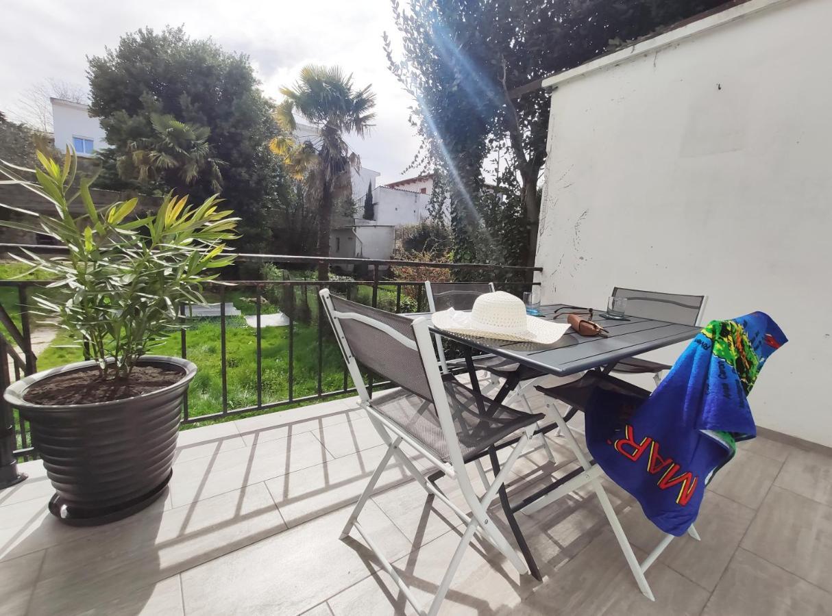 Charmant T2 proche plage avec terrasse privative Royan Extérieur photo