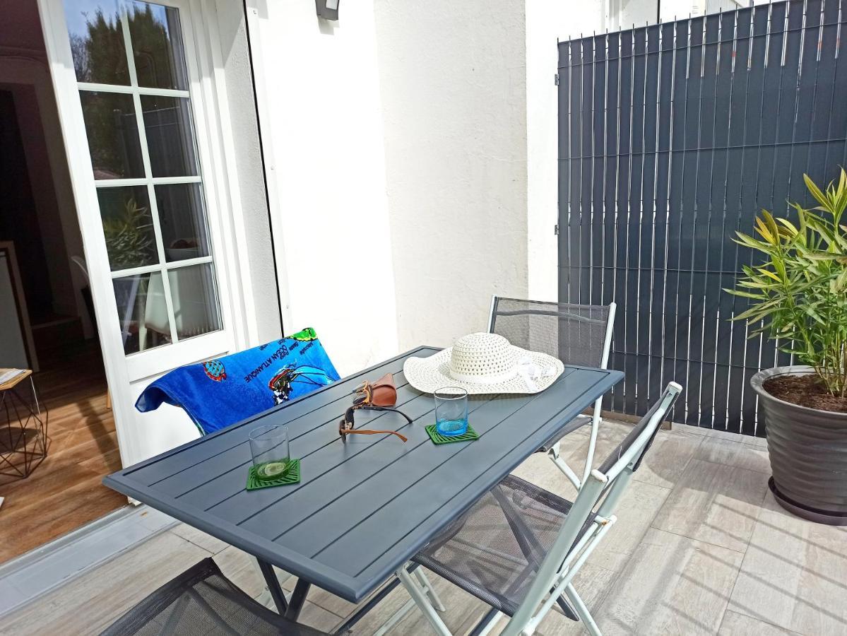 Charmant T2 proche plage avec terrasse privative Royan Extérieur photo